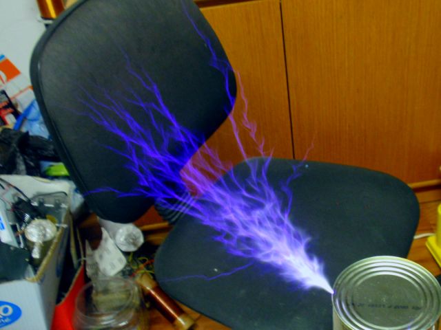 Sparks from Solid state tesla coil